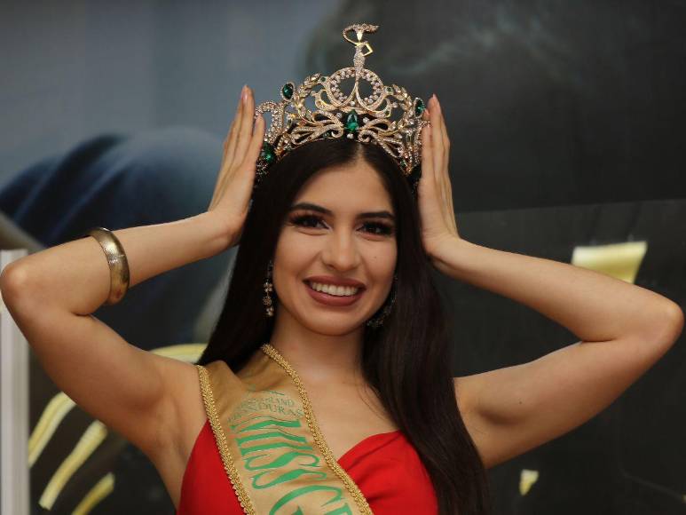 Actriz de teatro, empresaria y mercadóloga: Así es Yariela García, Miss Grand Honduras 2024