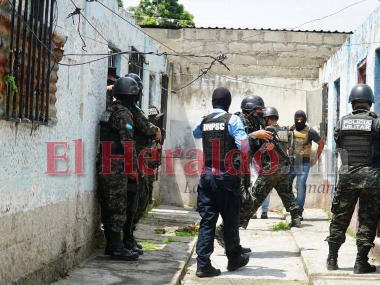 Allanamientos, capturas y decomisos: imágenes que dejó enfrentamiento de la MS-13 y Barrio 18 en SPS