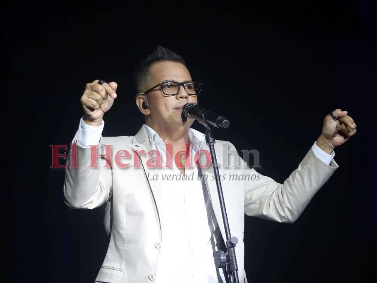 Baile, romance y el calor de los capitalinos: así se vivió el concierto de Galy Galiano y Charlie Zaa