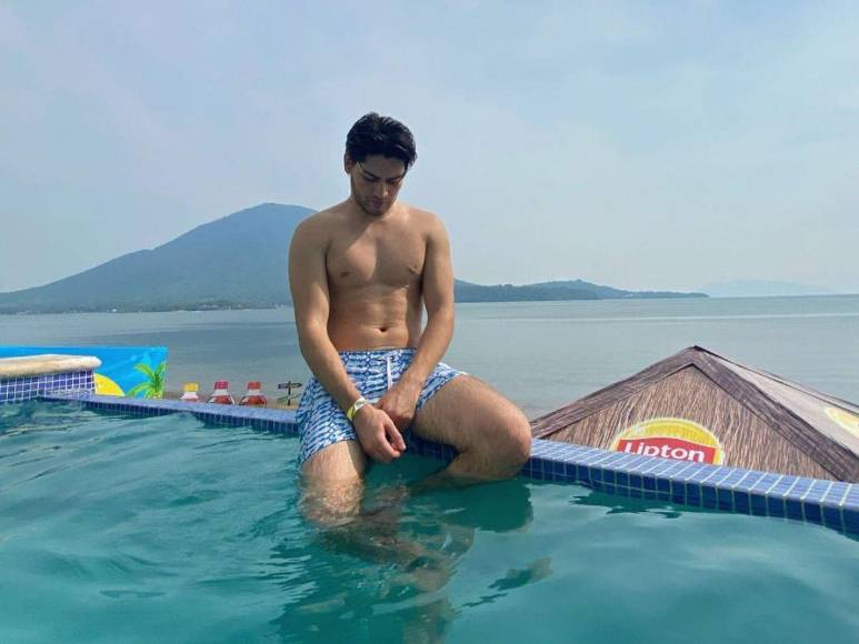 Modelo e influencer: así es Miguel Marichal, nuevo rostro de la televisión hondureña