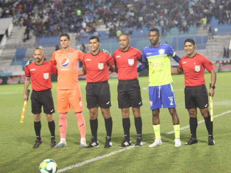 ¡Lo que no viste! Auzmendi molesto y Mónico sorprendió en el Motagua-Olancho