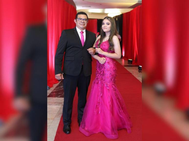 Prom 2024 de la England School, una velada investida de elegancia