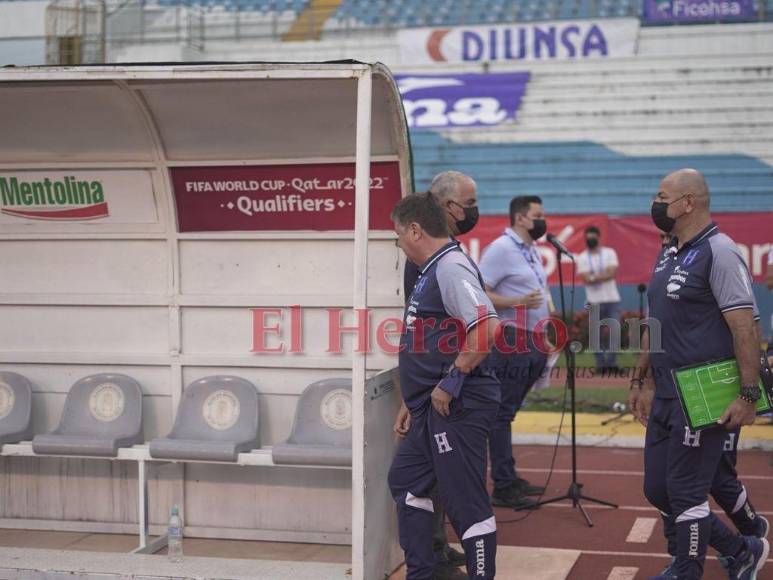 Tristeza catracha y celebración azteca: Las imágenes del triunfo de México ante Honduras