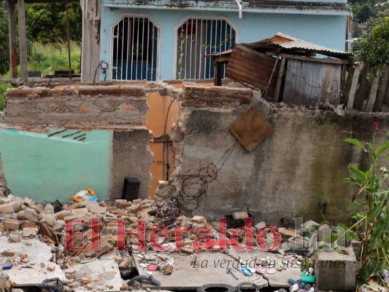 Desolador y doloroso: Así luce zona cero de la Guillén tras un mes de activarse falla geológica