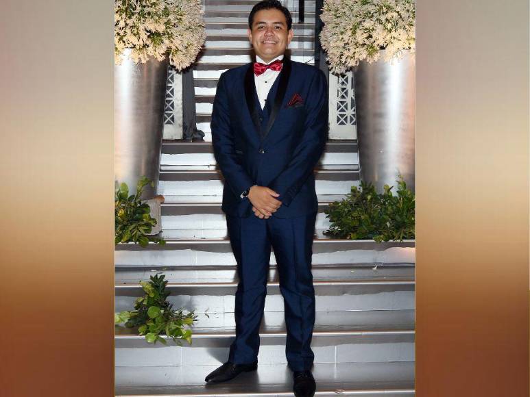 Cortes clásicos y colores pasteles predominaron en la prom night 2022 de La Estancia