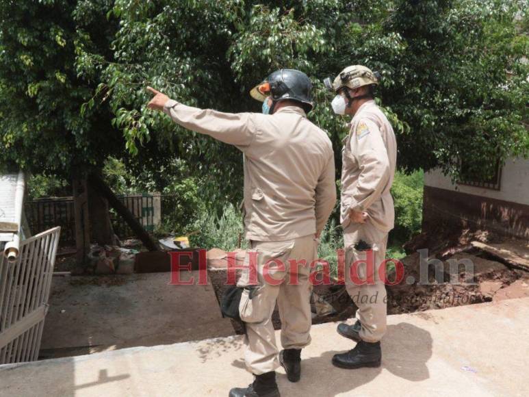 Familias evacuadas y al menos 10 viviendas afectadas: Los daños que provoca una falla geológica en la colonia Esperanza de Tegucigalpa