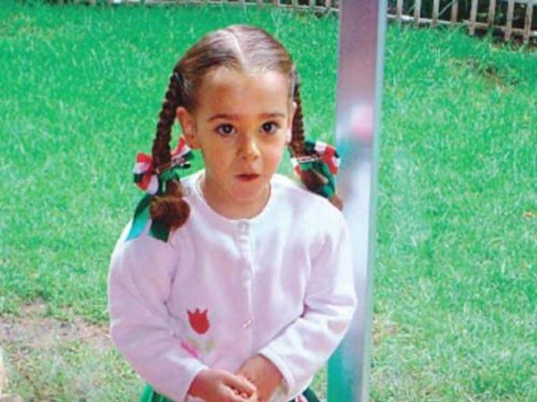 El misterioso caso de Paulette Gebara, la niña que apareció muerta entre los colchones de su cama