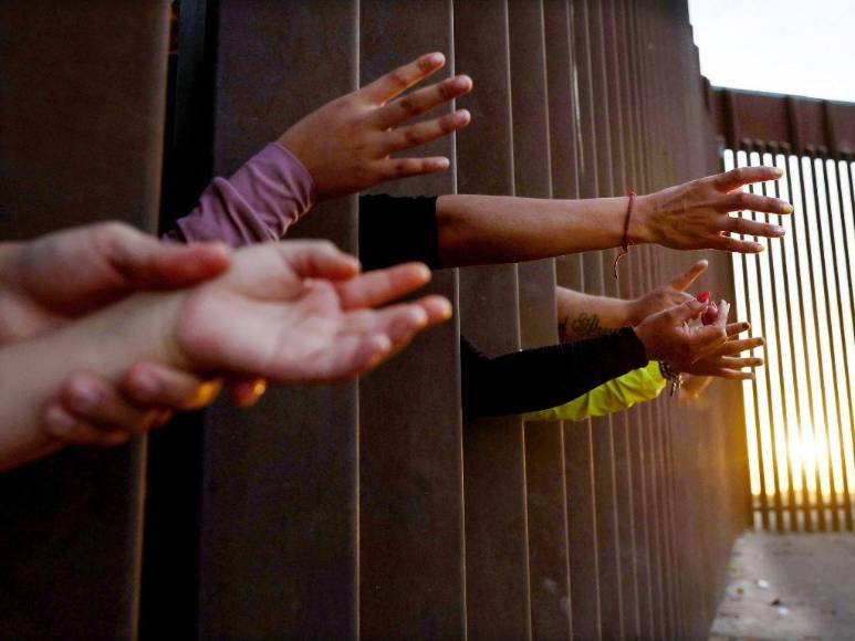 Los hijos de la ruta migrante: nacer lejos de casa y a las puertas del “sueño americano”