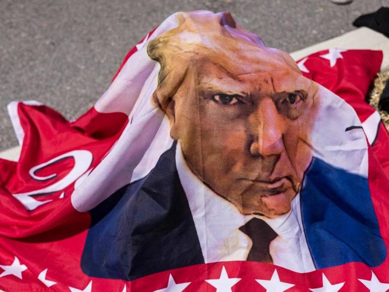 De atentado a Trump al retiro de Biden: la semana que sacudió la política de EUA