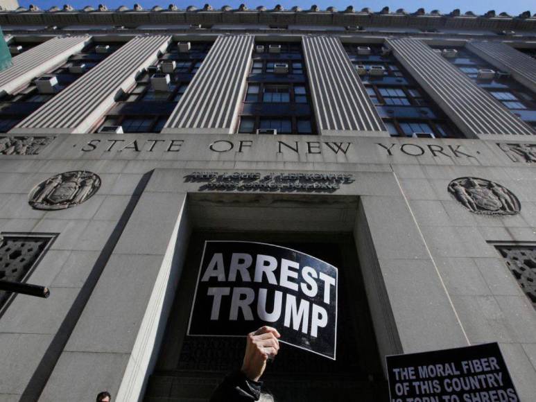Tensión en Nueva York ante denuncia de Donald Trump de posible arresto