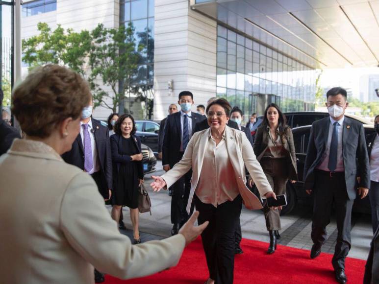 Reuniones con altos funcionarios y visita a Huawei: la agenda de la presidenta Xiomara Castro en China