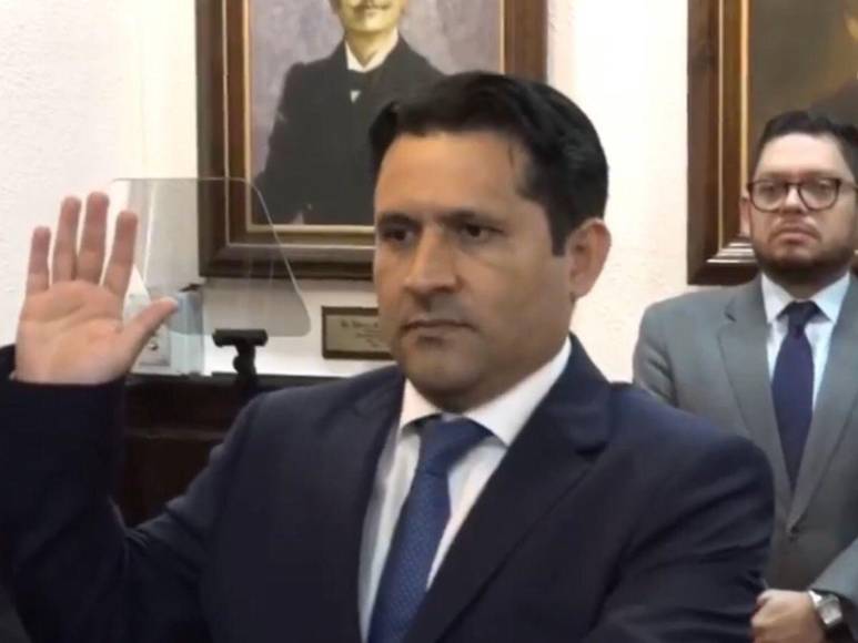 Así fueron juramentados los fiscales interinos por el oficialismo