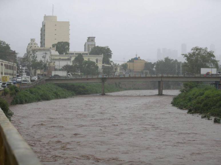 Así luce la capital tras las intensas lluvias que han azotado al país