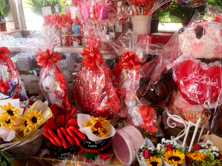Este Día del Amor y la Amistad tuvo cupidos, un comercio activo y señales de romance