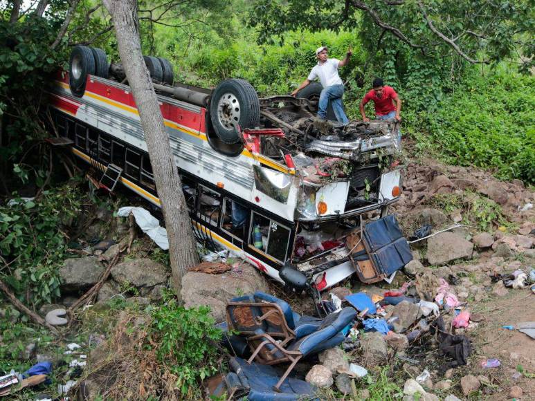 Así fue el trágico accidente vial que dejó 16 muertos en Nicaragua (Fotos)