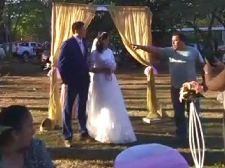 ‘El Piqué hondureño’: Los divertidos memes y reacciones que dejó la boda interrumpida en Choluteca