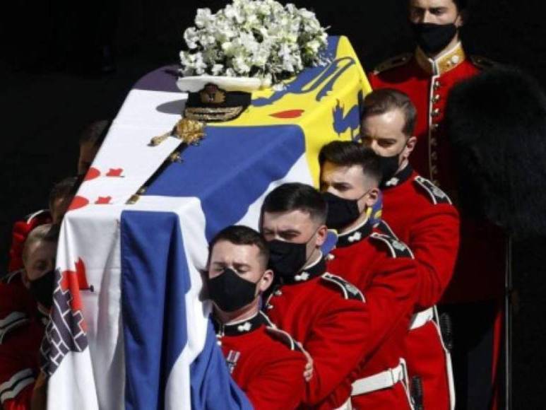 Entre recogimiento y fervor, los grandes funerales reales en el Reino Unido