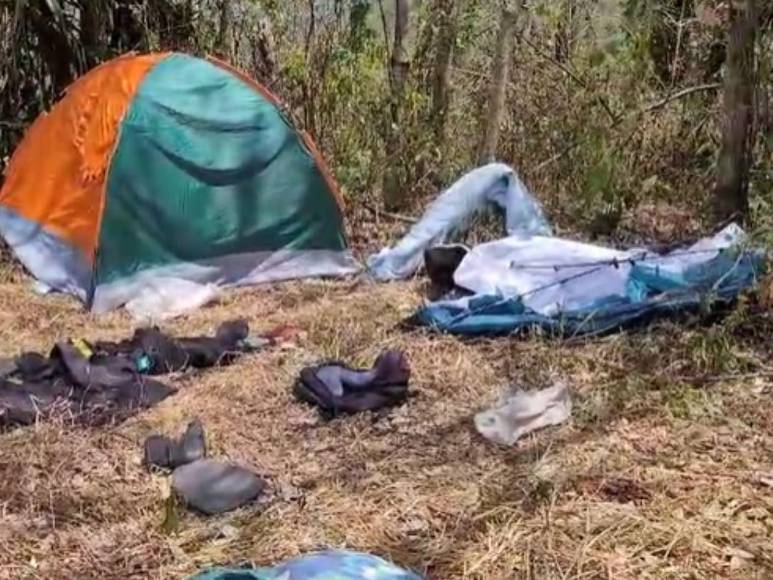 Así era el campamento de la Pandilla 18 en El Merendón; tenían indumentaria policial