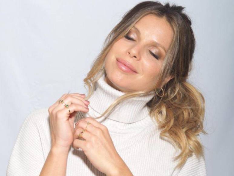 ¿Qué ha sido de Núria Tomás, la exnovia de Piqué a la que habría engañado con Shakira?