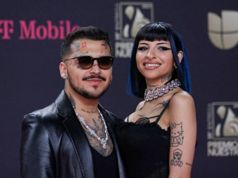 Padres de Christian Nodal reaccionan al noviazgo con Ángela Aguilar