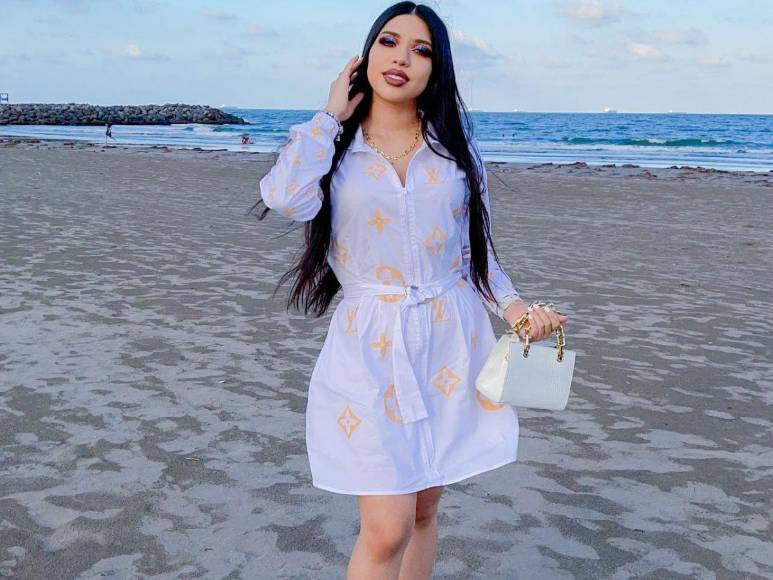 Así lucía la mexicana Yeri Mua antes de sus cirugías estéticas