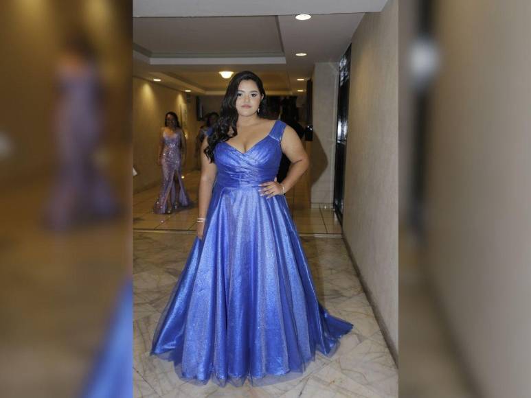 Prom Night 2024 de la Elvel School, un festejo fundido en amor y glamour