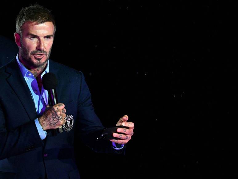 Abrazos, emotivos discursos y el gesto de Beckham: lo que no se vio de la presentación de Messi y Busquets en el Inter Miami