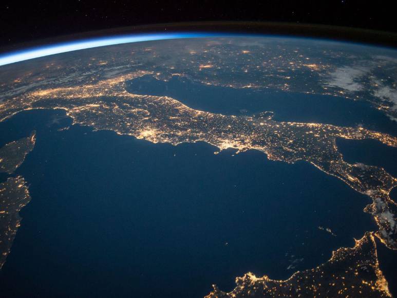 Las teorías que afirman que la Tierra es plana