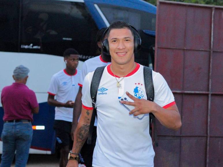 Con cambios sorpresivos: el 11 titular con el que Olimpia enfrentaría el clásico ante Motagua