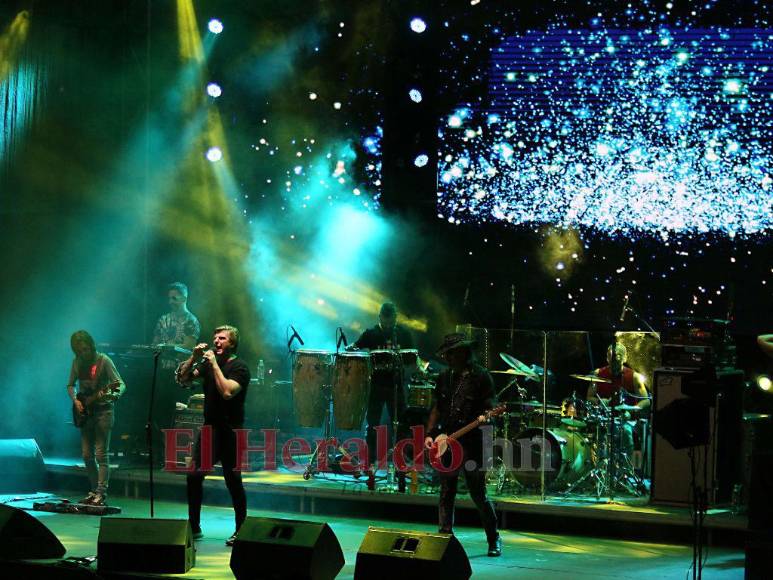 Vilma Palma hizo vibrar a generaciones con sus éxitos en Tegucigalpa (FOTOS)