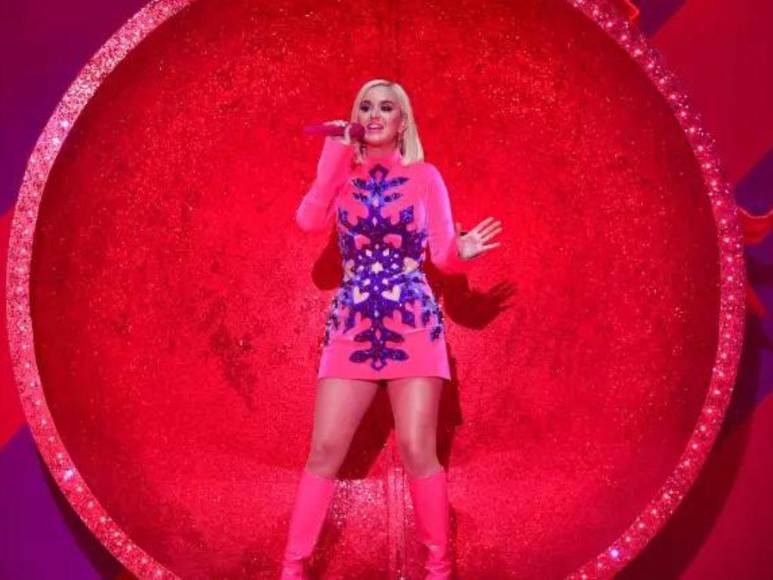 Beyoncé y otras famosas que anunciaron sus embarazos en shows en vivo
