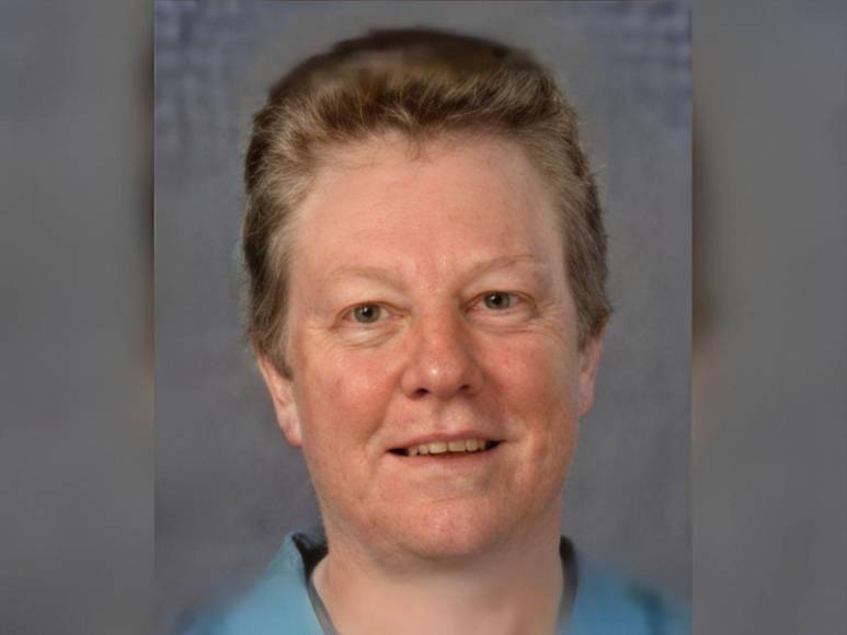 Mujer invitó a comer a sus exsuegros y murieron tras ingerir hongos venenosos; hallaron extraño mural en su casa