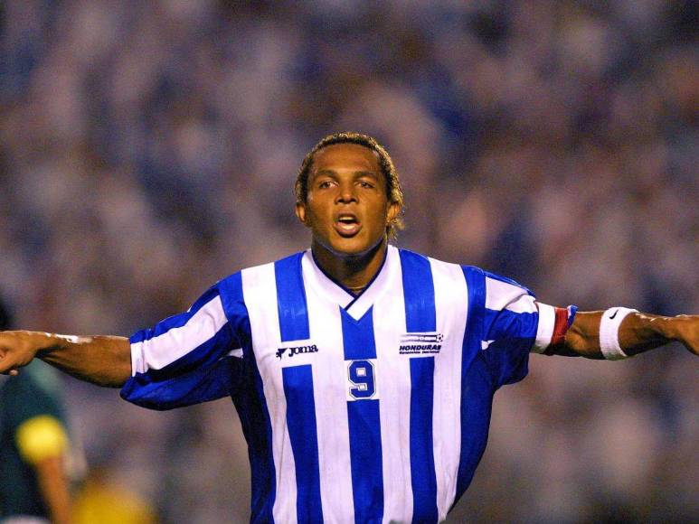 Carlo Costly y David Suazo: Las máximas figuras de Honduras en Eliminatorias