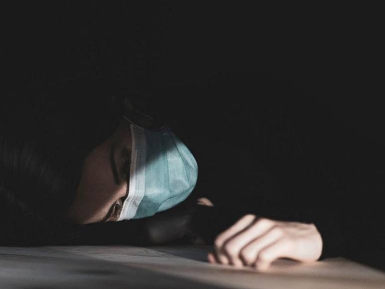 Entierran viva a mujer en Brasil, sus gritos desde la tumba la salvaron de una muerte segura