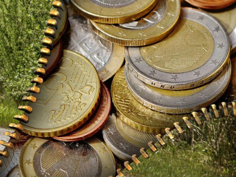 Se embarazó de un difunto y luego pidió manutención para su hijo: el caso de Felicity Marmaduke