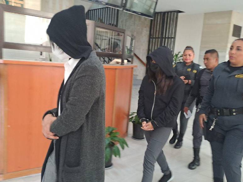 Cuánto pagó, complicaciones y extrañas bolsas de basura: el caso de Floridalma Roque, según evidencias del Ministerio Público de Guatemala