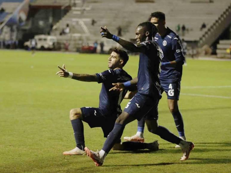 No se vio en TV: Gesto de novia de Auzmendi, expulsión de Buba y bellas chicas deslumbran