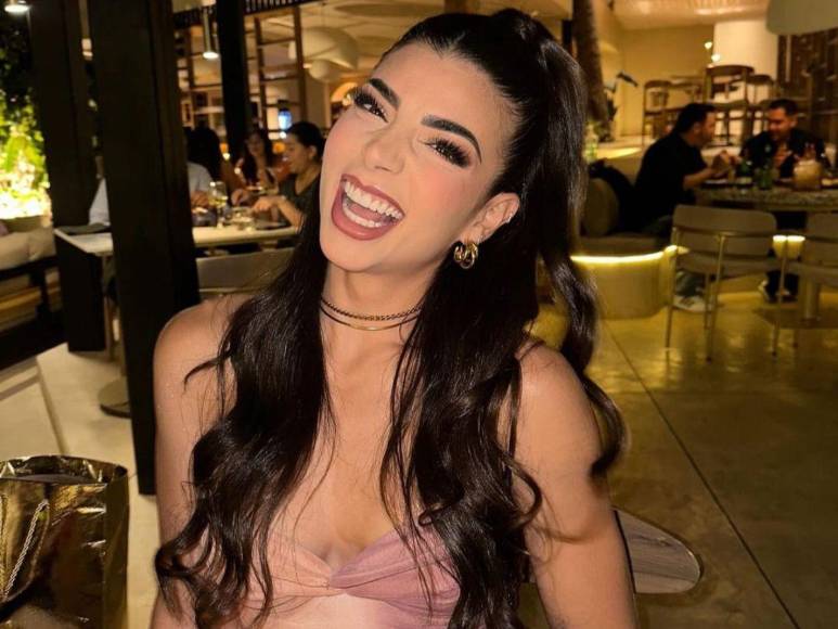 Adriana Hasbún: tiktoker salvadoreña que muestra baile, fitness y humor