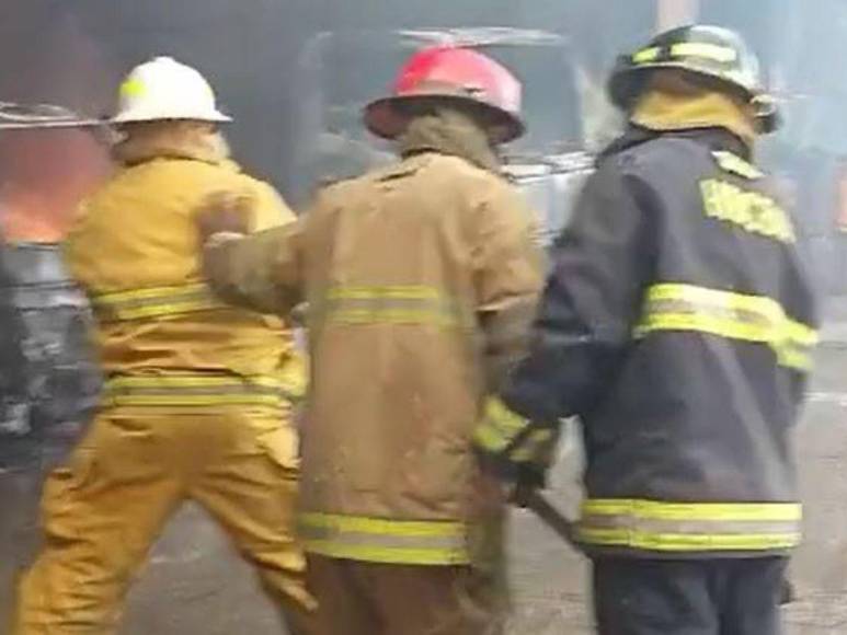 Las imágenes que dejó la potente explosión en planta de gas en Atlántida y que dejó tres heridos