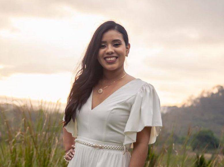 Asesinan a la alcaldesa más joven de Ecuador junto a comunicador