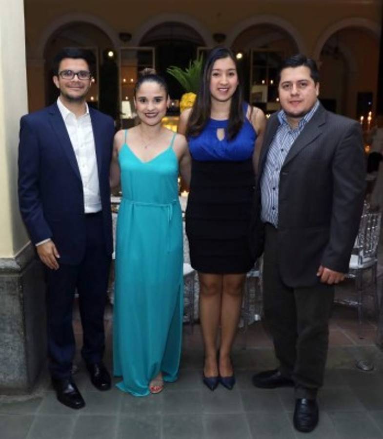 Cena de gala entre médicos otorrinos