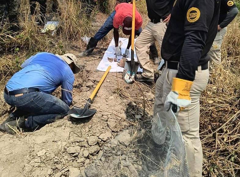 ¿Quiénes son las víctimas halladas en fosas clandestinas en Lomas del Carmen?