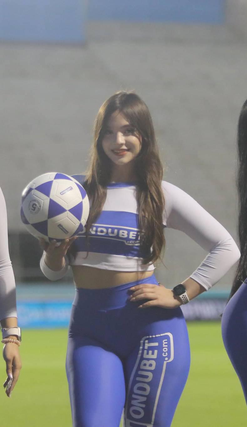 Las bellas chicas del Olimpia que se robaron las miradas en juego ante UPNFM