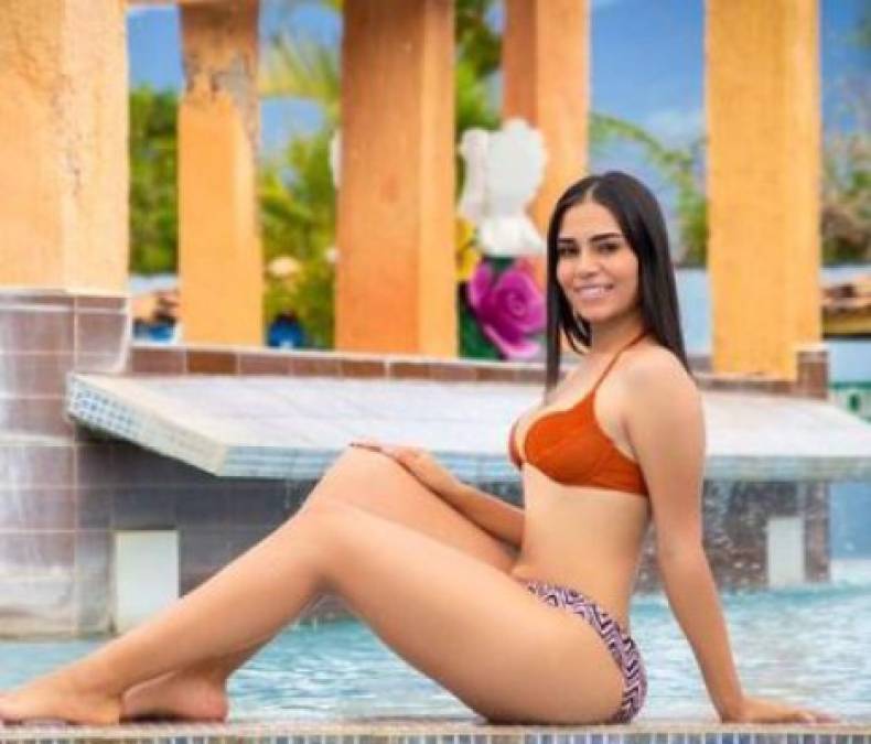 ¿Son pareja? Hermosa presentadora hondureña y delantero de Jamaica coquetean   