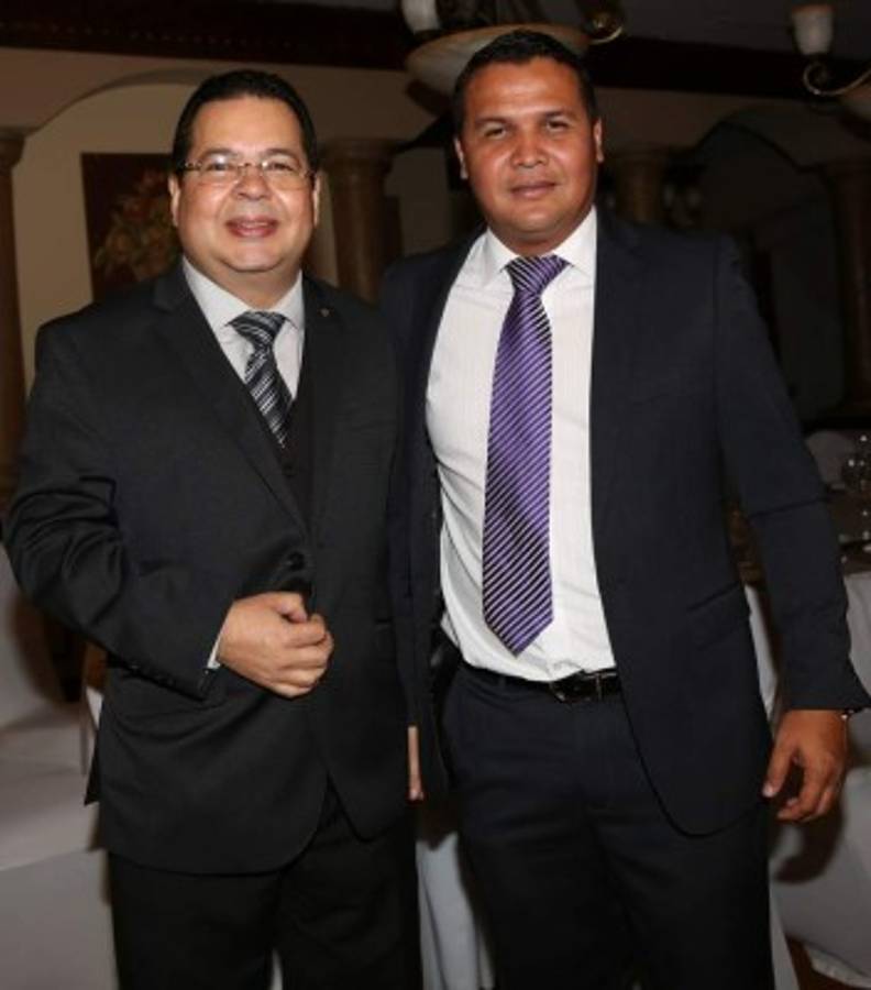 Marvin Fuentes y Carolina Lanza ya son esposos