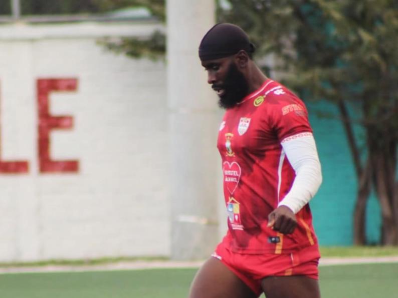 Reconocido futbolista sorprende al casarse con linda chica hondureña: Así fue la boda