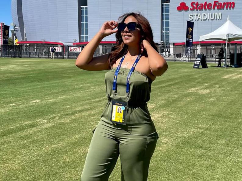 Exjugador de Motagua y linda periodista deportiva tuvieron su primer hijo: Así lo presumieron