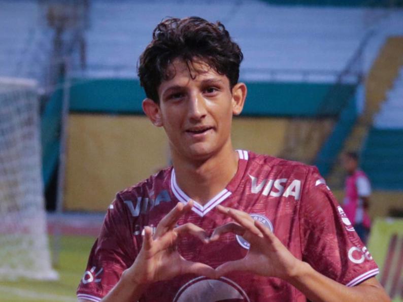 Fichajes: Se van dos y llega figura a Motagua; Olimpia suma refuerzo y barrida en Génesis PN