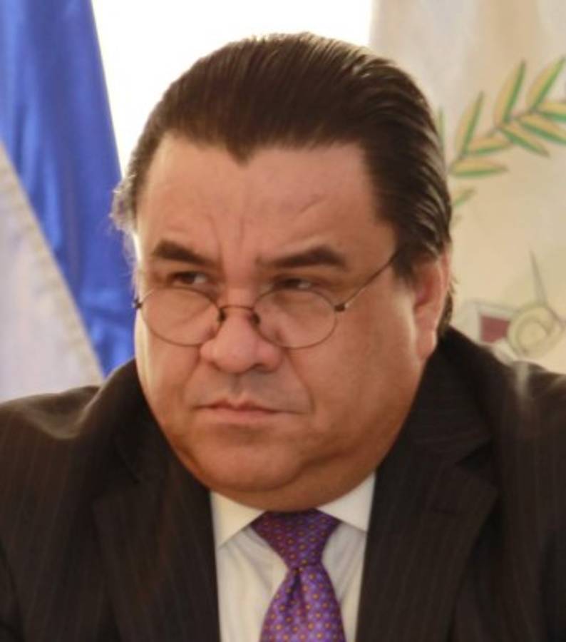 Inusitado remezón se avecina en el servicio exterior hondureño