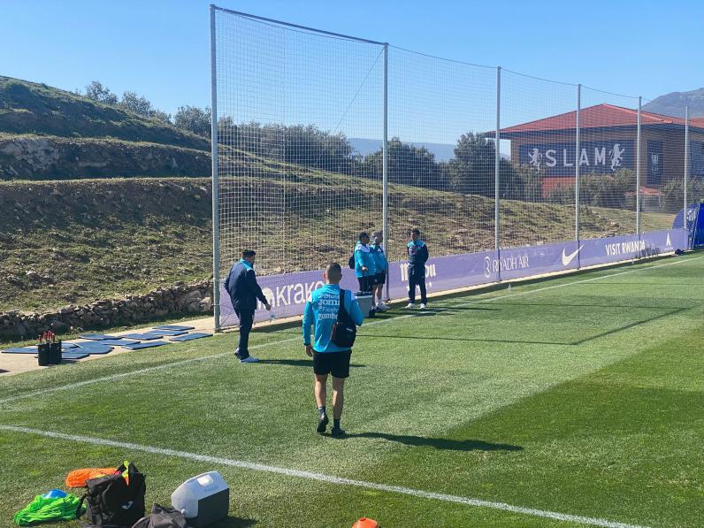 Tecnología de punta y nuevo cuerpo técnico: Honduras da un salto en su segundo entreno en España